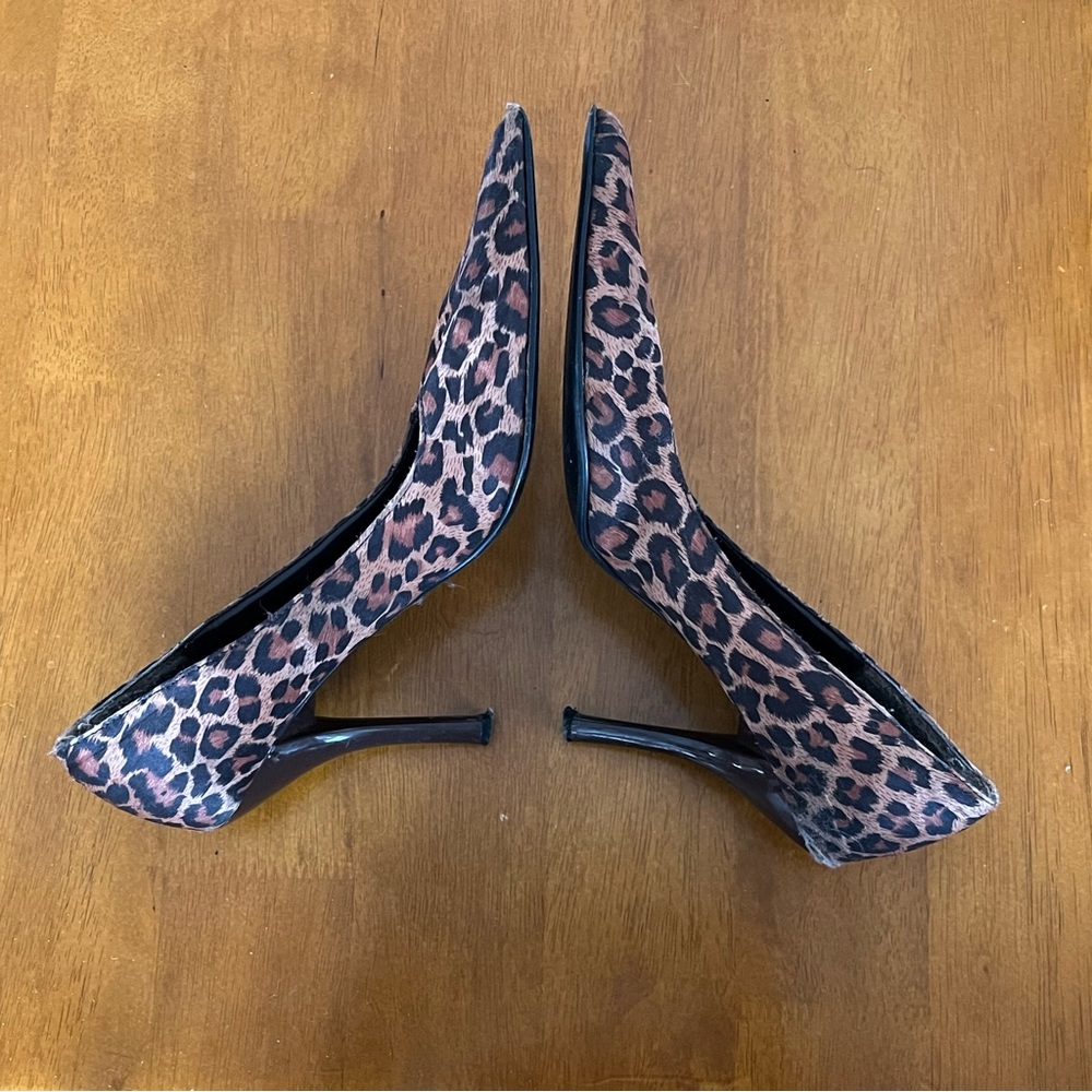 Beautiful Animal Print Heels - Picture 2 of 3